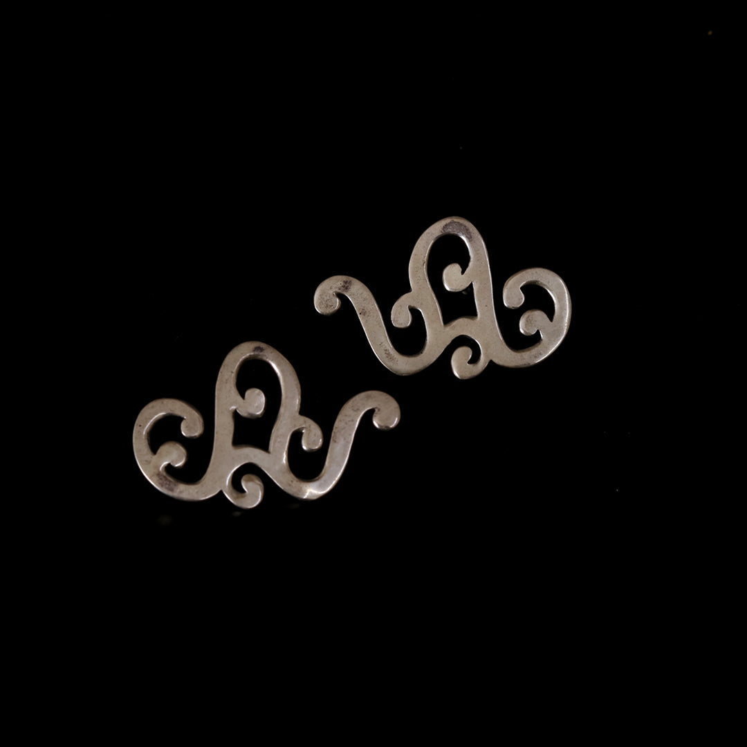 SILVER EARRING-0